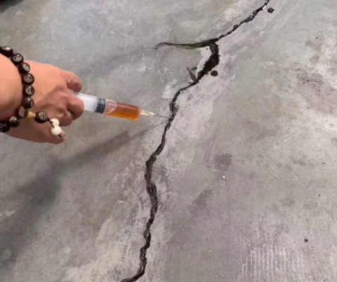 潼关混凝土裂缝修补技术详解​